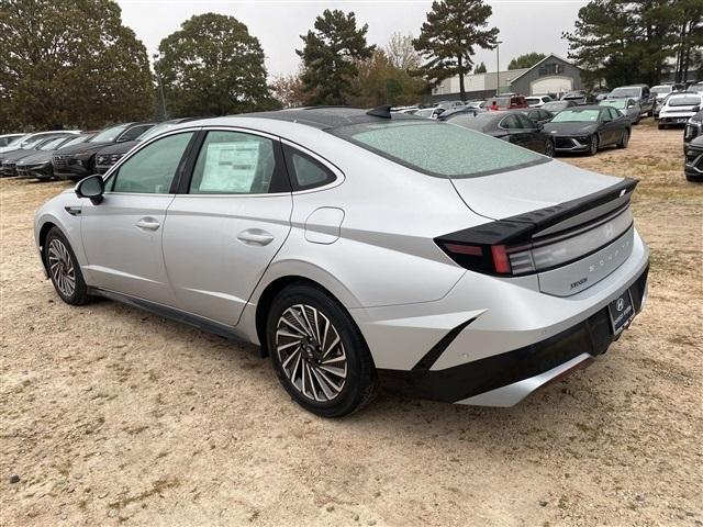 new 2025 Hyundai Sonata Hybrid car, priced at $35,316