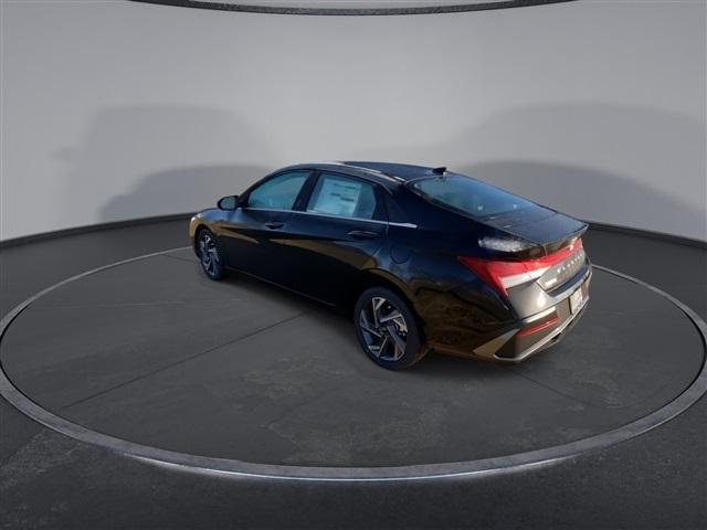 new 2025 Hyundai Elantra car, priced at $26,184