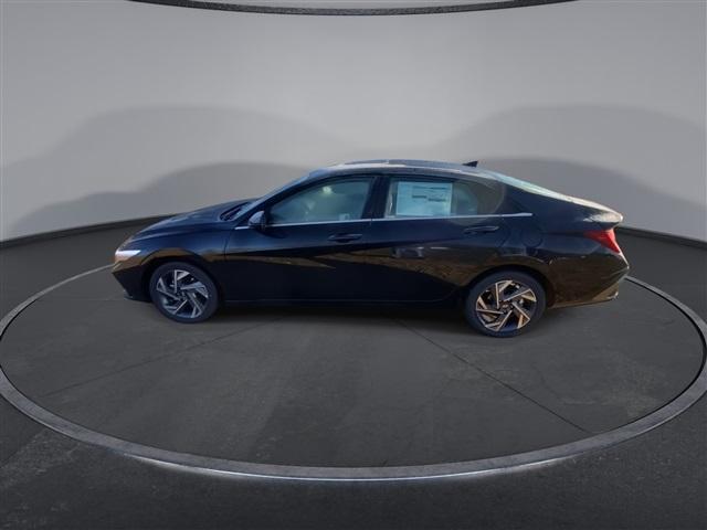 new 2025 Hyundai Elantra car, priced at $26,184