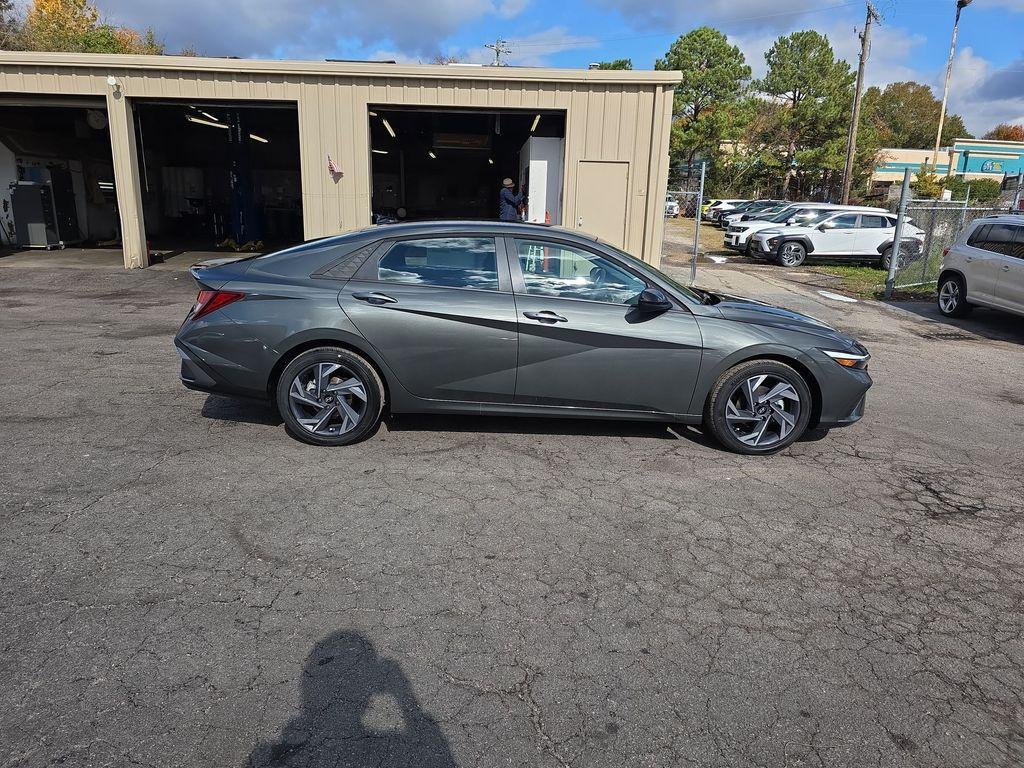 new 2025 Hyundai Elantra car, priced at $24,910