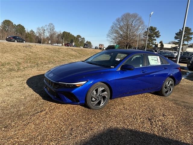 new 2025 Hyundai Elantra car, priced at $25,371