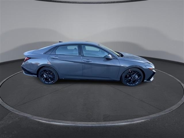 new 2025 Hyundai Elantra car, priced at $29,500