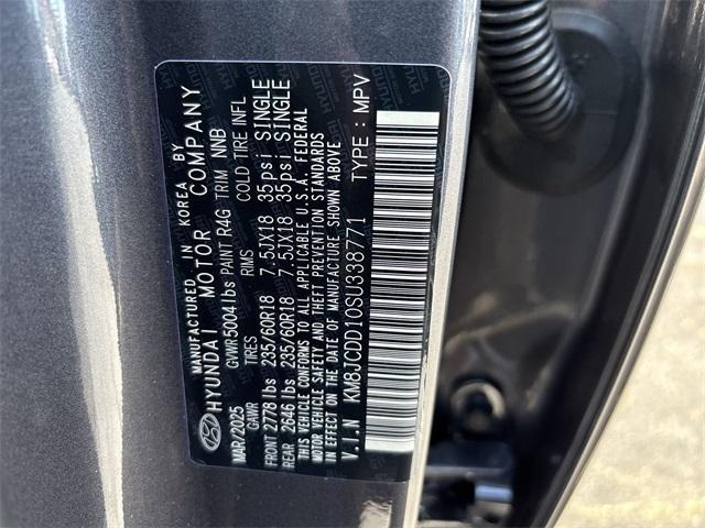 new 2025 Hyundai TUCSON Hybrid car, priced at $37,290