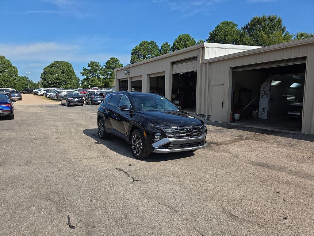 new 2025 Hyundai TUCSON Hybrid car, priced at $40,175