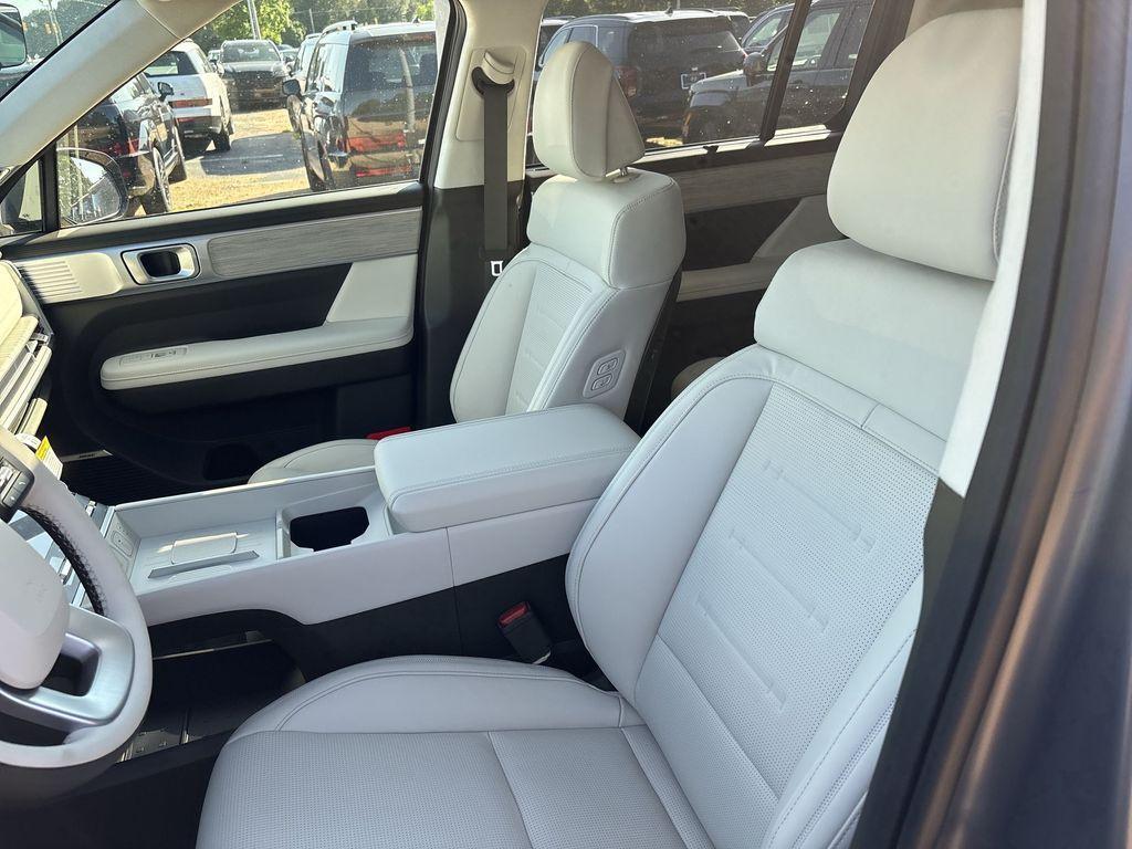 new 2025 Hyundai SANTA FE HEV car, priced at $52,830