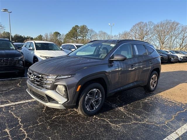 new 2025 Hyundai Tucson Hybrid car, priced at $35,290