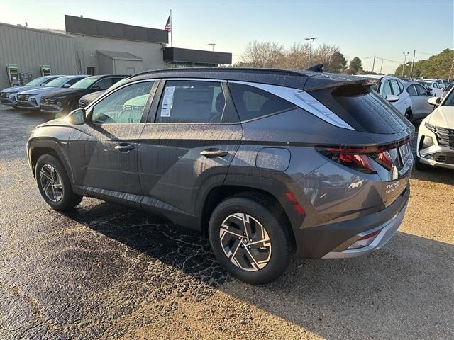 new 2025 Hyundai Tucson Hybrid car, priced at $35,290