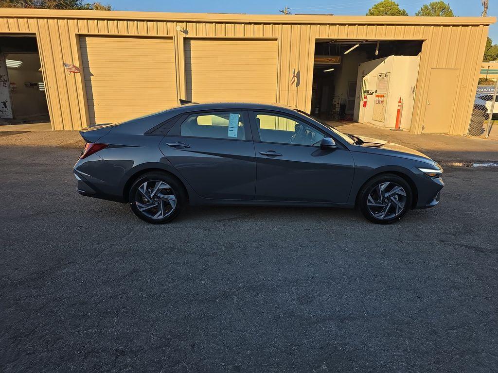 new 2025 Hyundai Elantra car, priced at $24,910