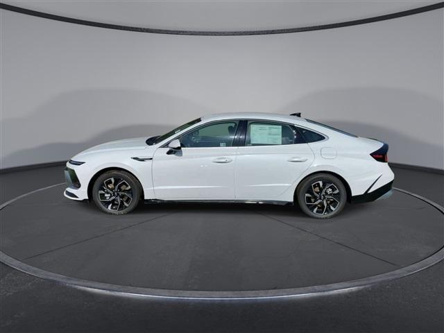 new 2024 Hyundai Sonata car, priced at $27,094