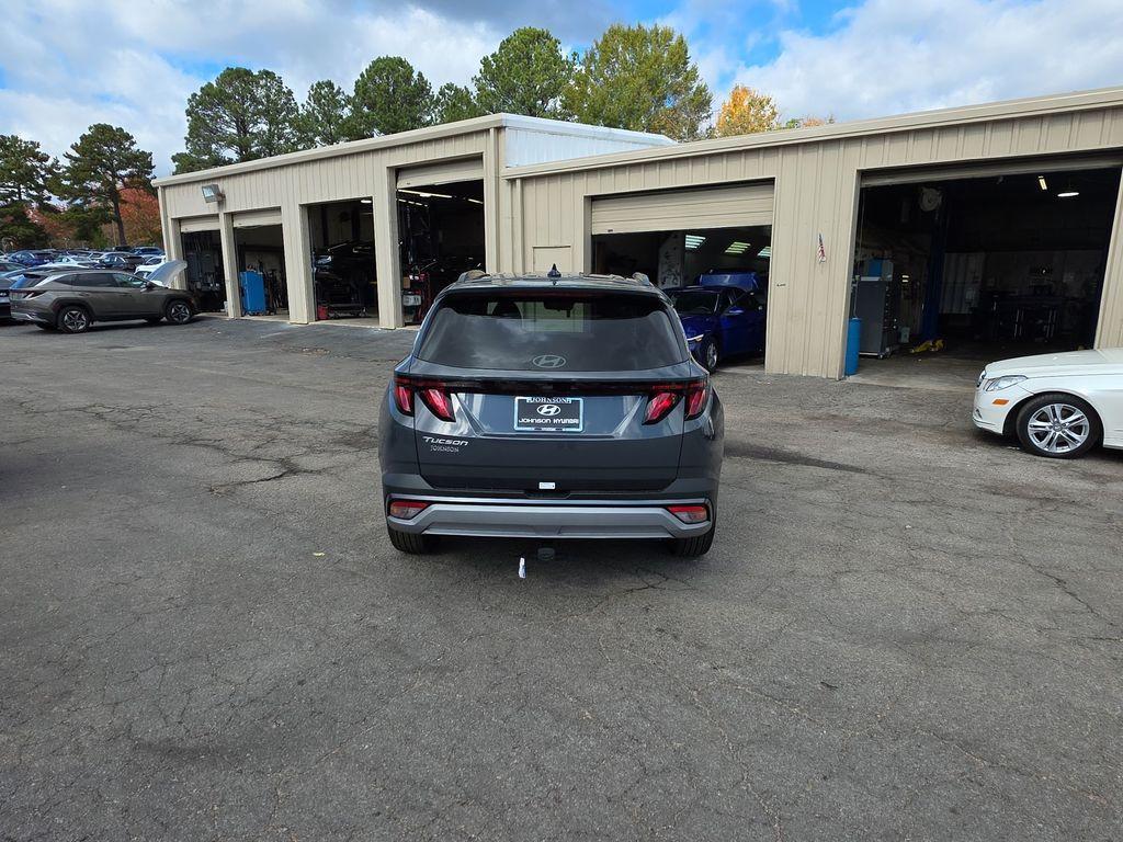 new 2026 Hyundai Tucson car, priced at $30,225