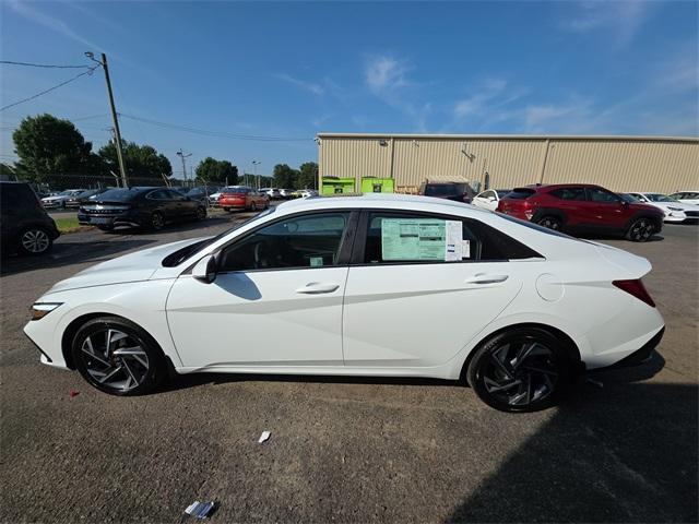 new 2025 Hyundai ELANTRA HEV car, priced at $30,560