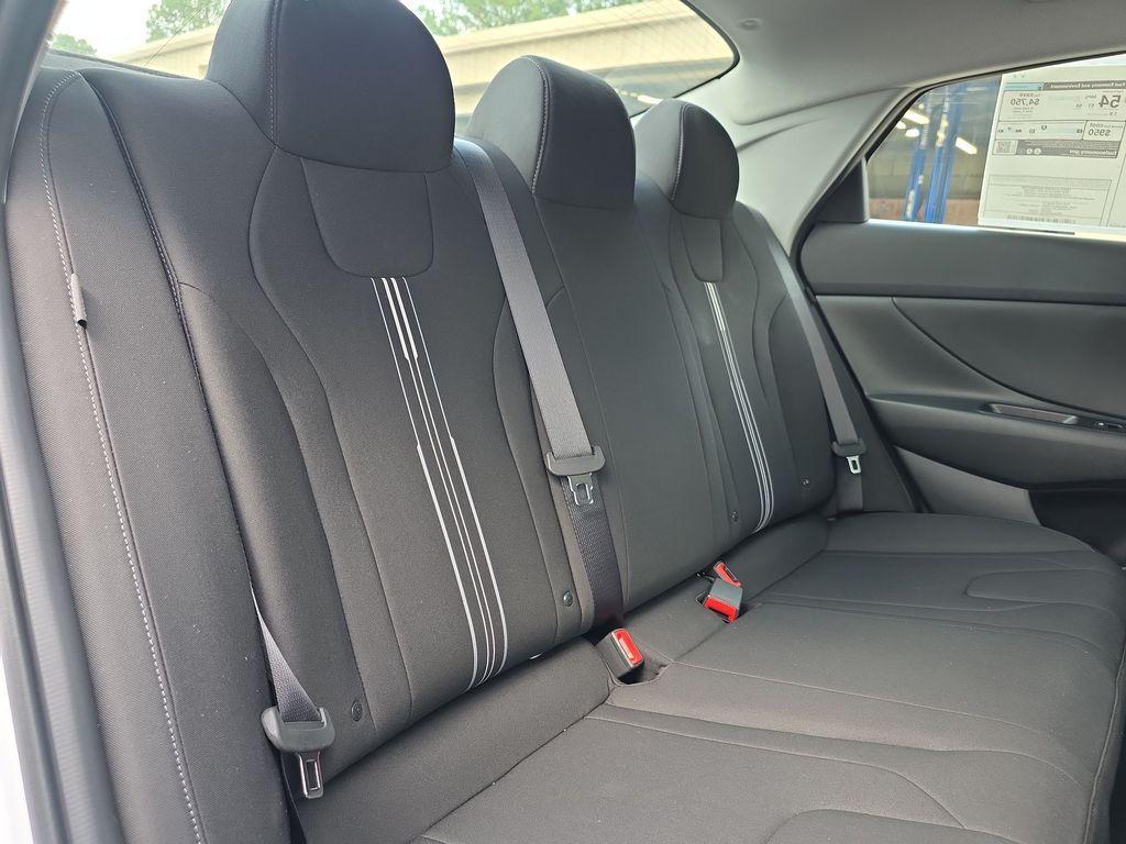 new 2025 Hyundai ELANTRA HEV car, priced at $27,630