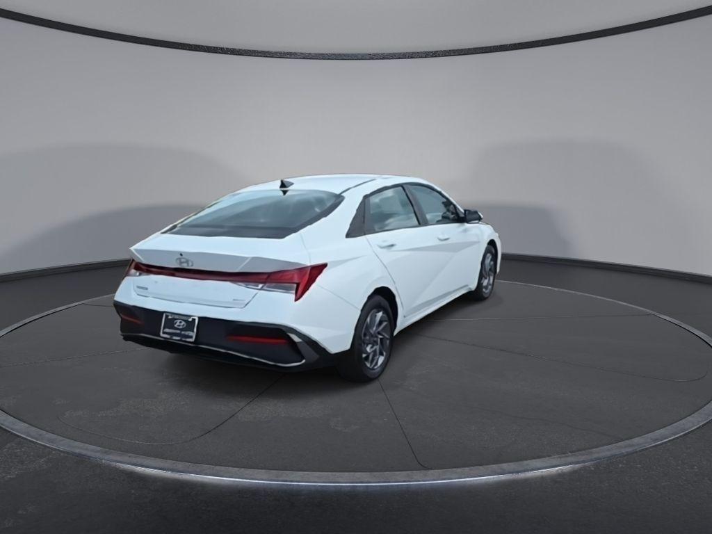 new 2025 Hyundai ELANTRA HEV car, priced at $27,630