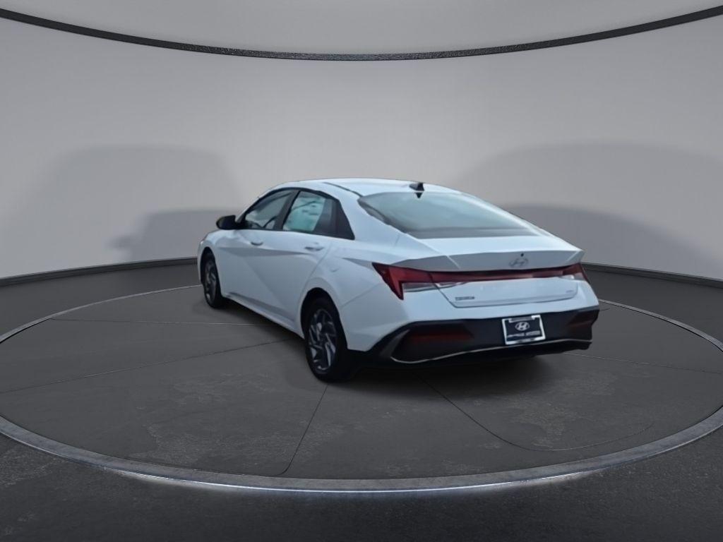 new 2025 Hyundai ELANTRA HEV car, priced at $27,630
