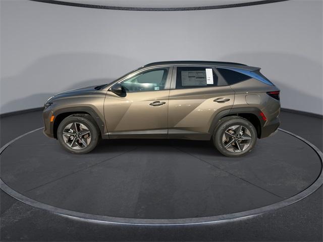 new 2025 Hyundai TUCSON Hybrid car, priced at $37,100