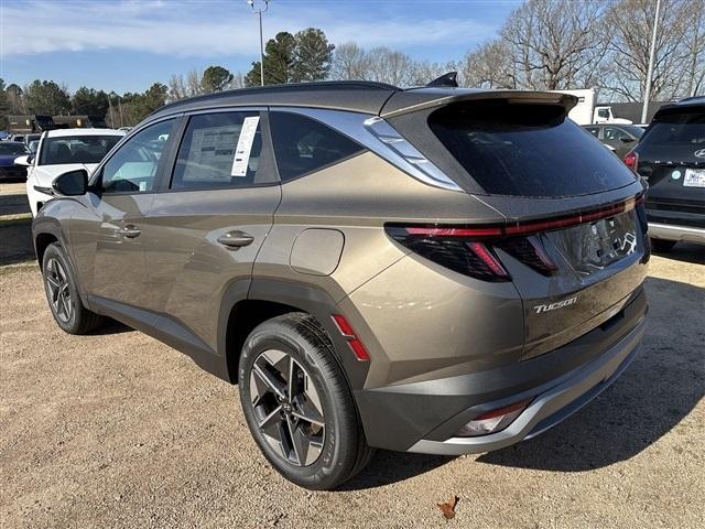 new 2025 Hyundai TUCSON Hybrid car, priced at $37,100