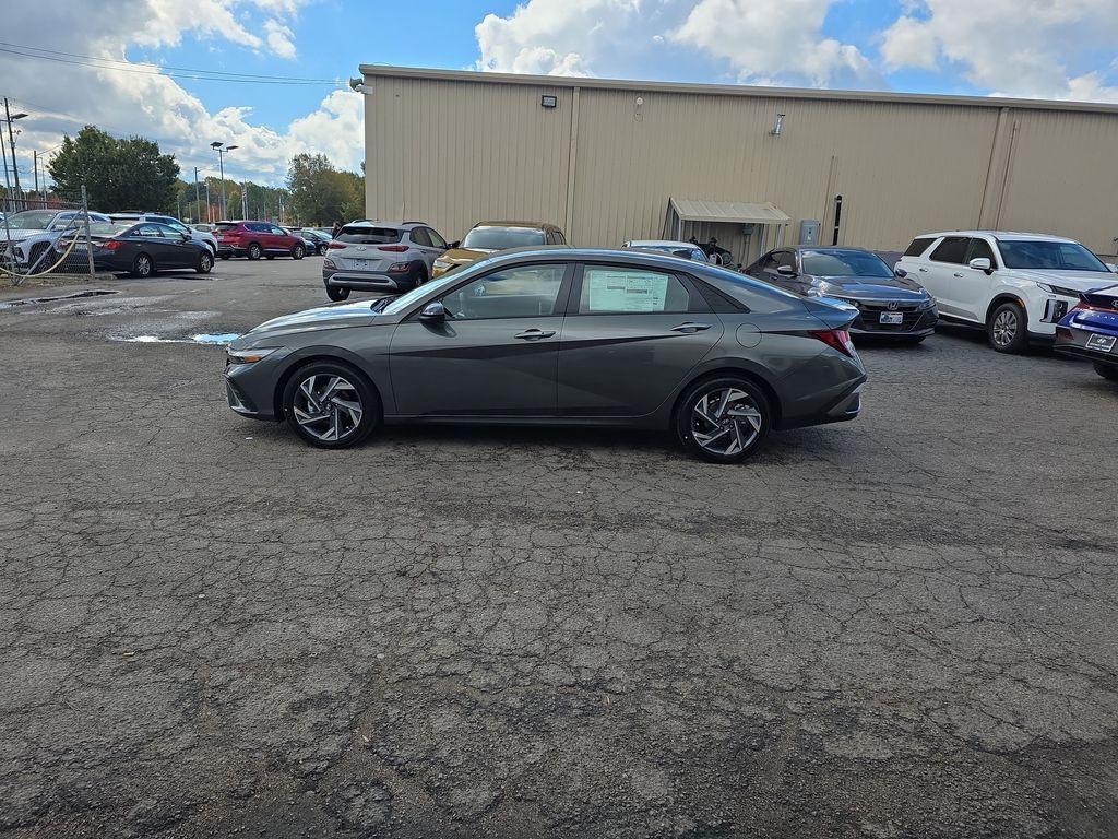 new 2025 Hyundai Elantra car, priced at $24,910