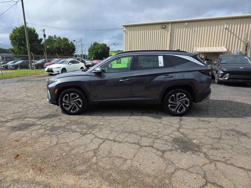 new 2025 Hyundai TUCSON Hybrid car, priced at $40,295