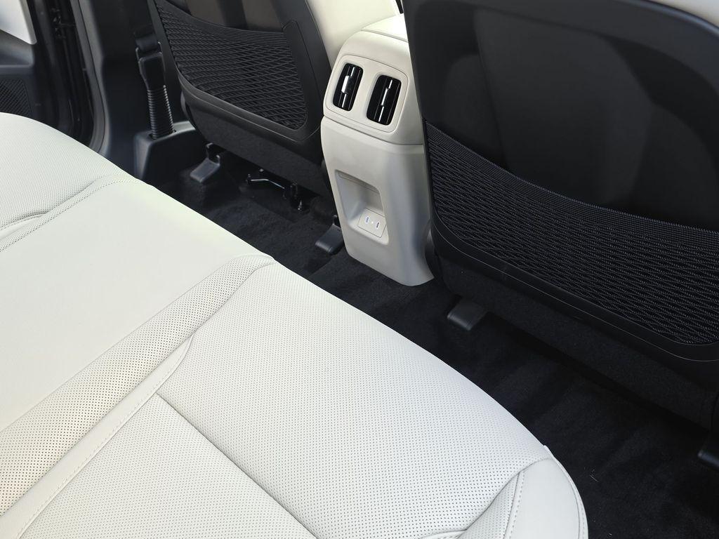 new 2025 Hyundai TUCSON Hybrid car, priced at $40,295