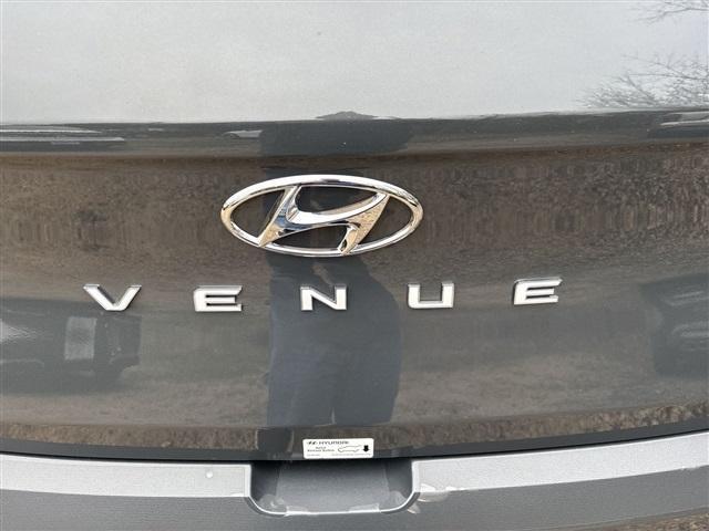 new 2025 Hyundai Venue car, priced at $22,579