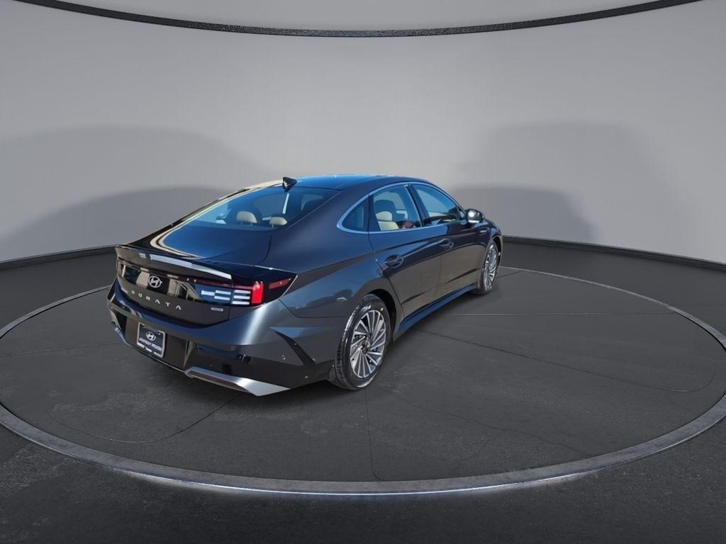 new 2026 Hyundai Sonata Hybrid car, priced at $39,895