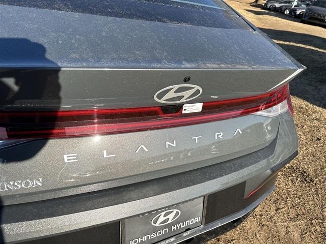 new 2025 Hyundai Elantra car, priced at $25,371