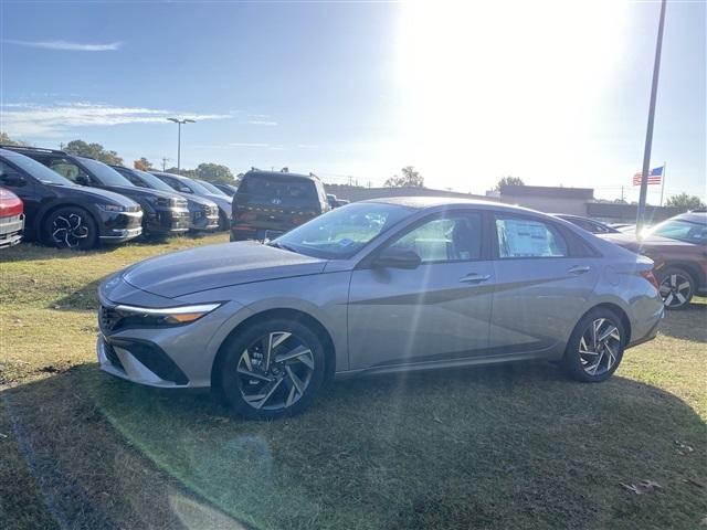 new 2025 Hyundai Elantra car, priced at $21,199