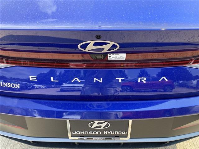 new 2024 Hyundai Elantra car, priced at $23,314