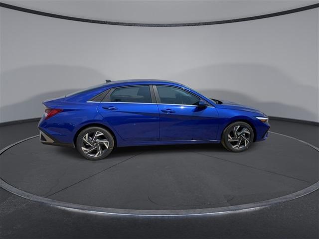 new 2024 Hyundai Elantra car, priced at $23,314