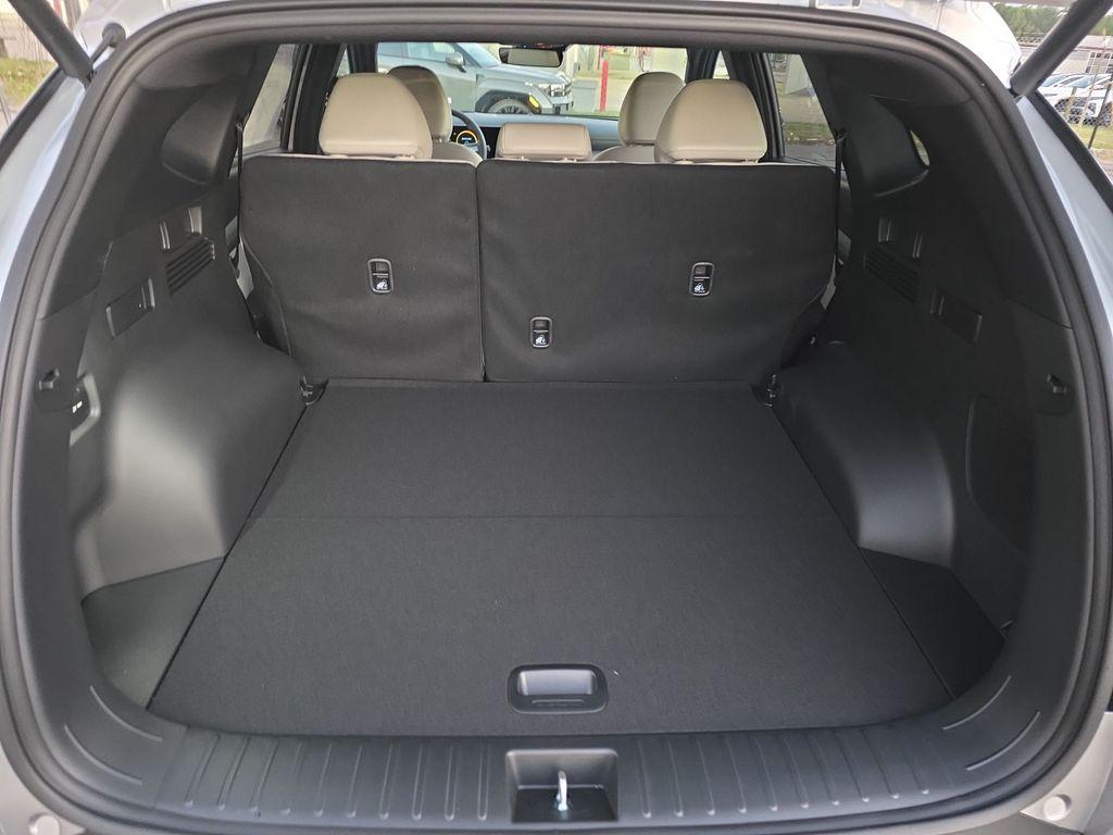 new 2026 Hyundai TUCSON Hybrid car, priced at $41,510