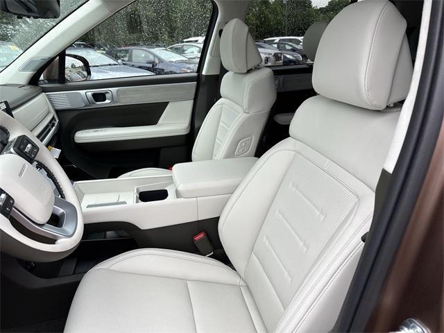 new 2025 Hyundai SANTA FE HEV car, priced at $48,994
