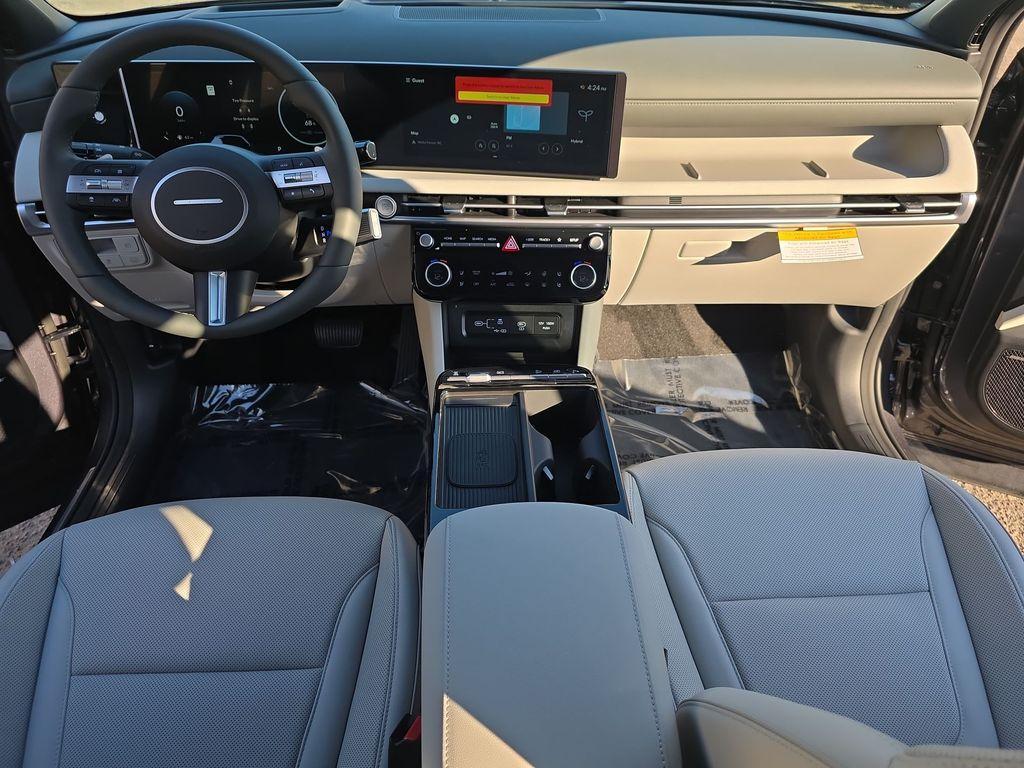 new 2025 Hyundai TUCSON Hybrid car, priced at $41,000