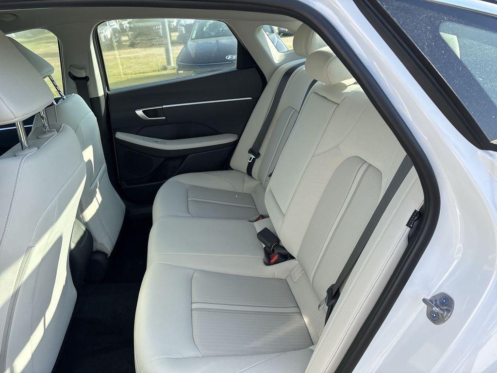new 2025 Hyundai Sonata car, priced at $30,335