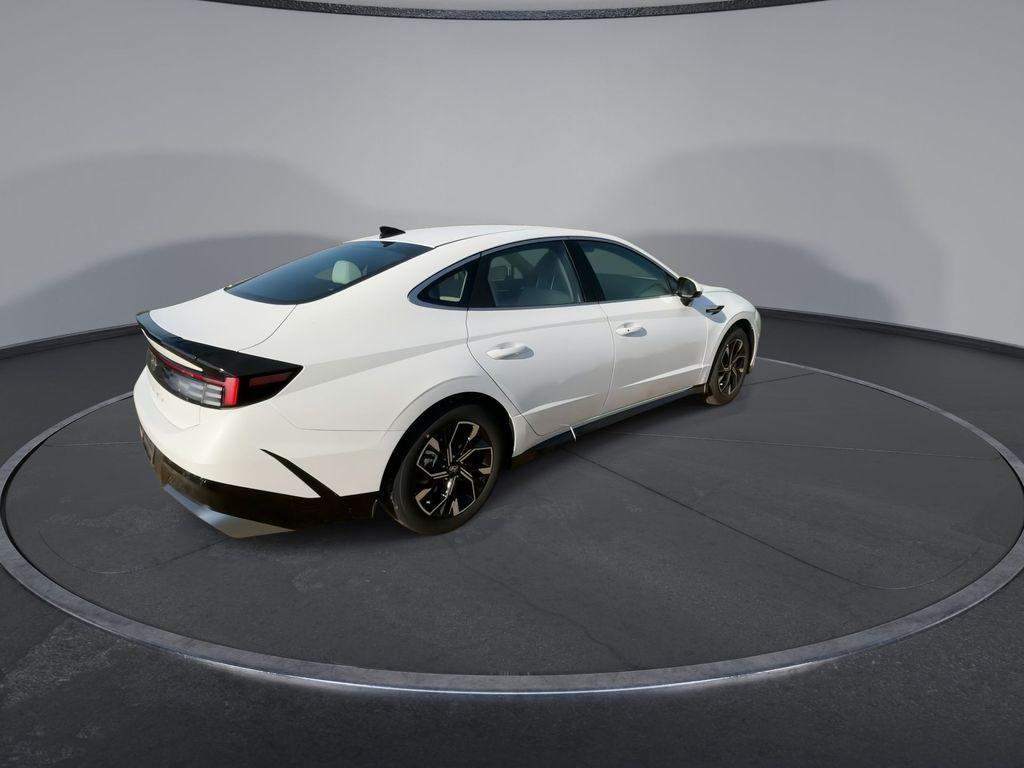 new 2025 Hyundai Sonata car, priced at $30,335