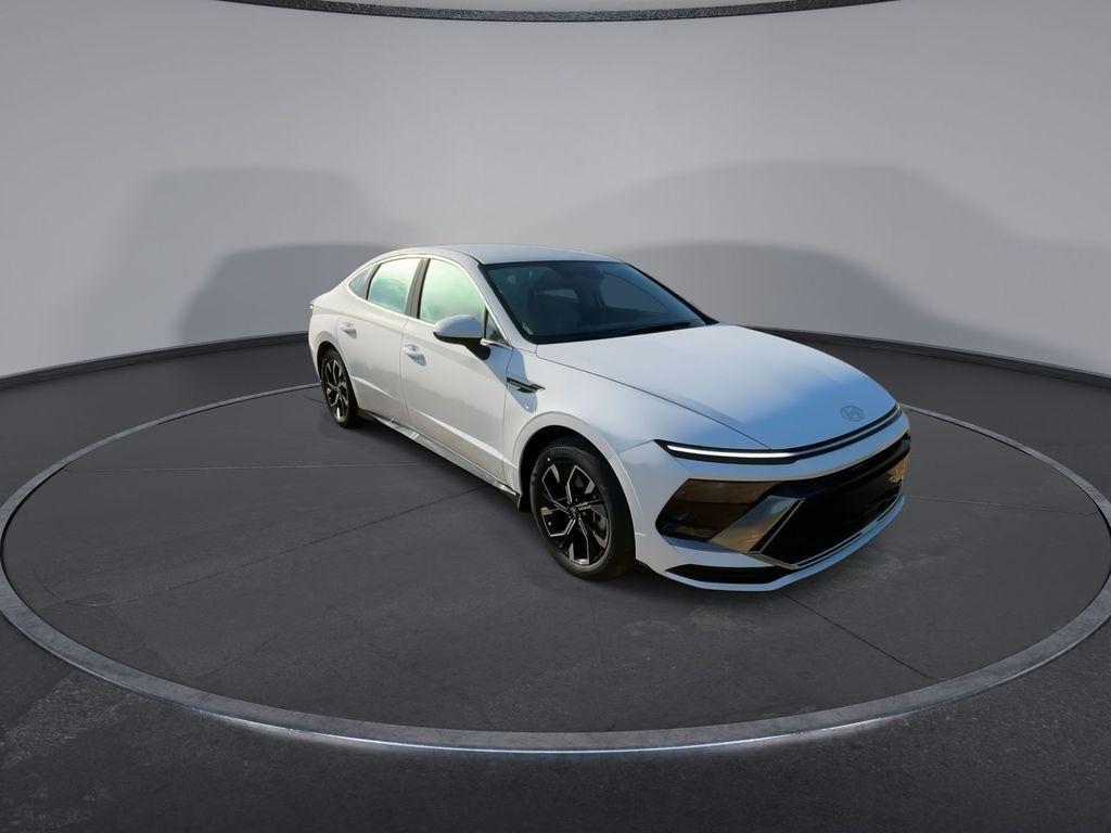 new 2025 Hyundai Sonata car, priced at $30,335
