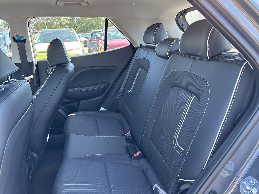 new 2025 Hyundai Venue car, priced at $25,285