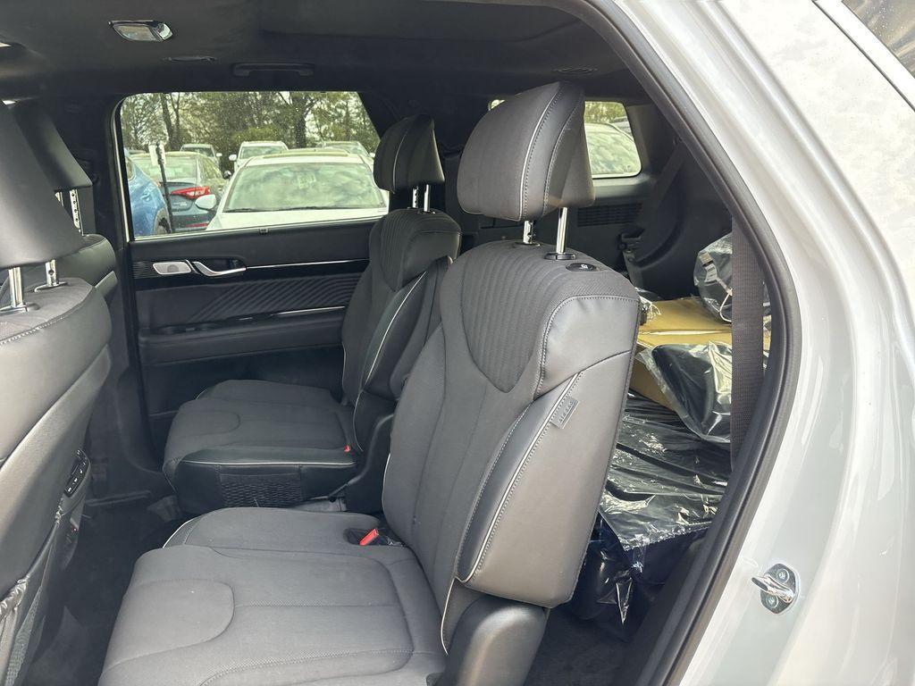 new 2025 Hyundai Palisade car, priced at $57,955