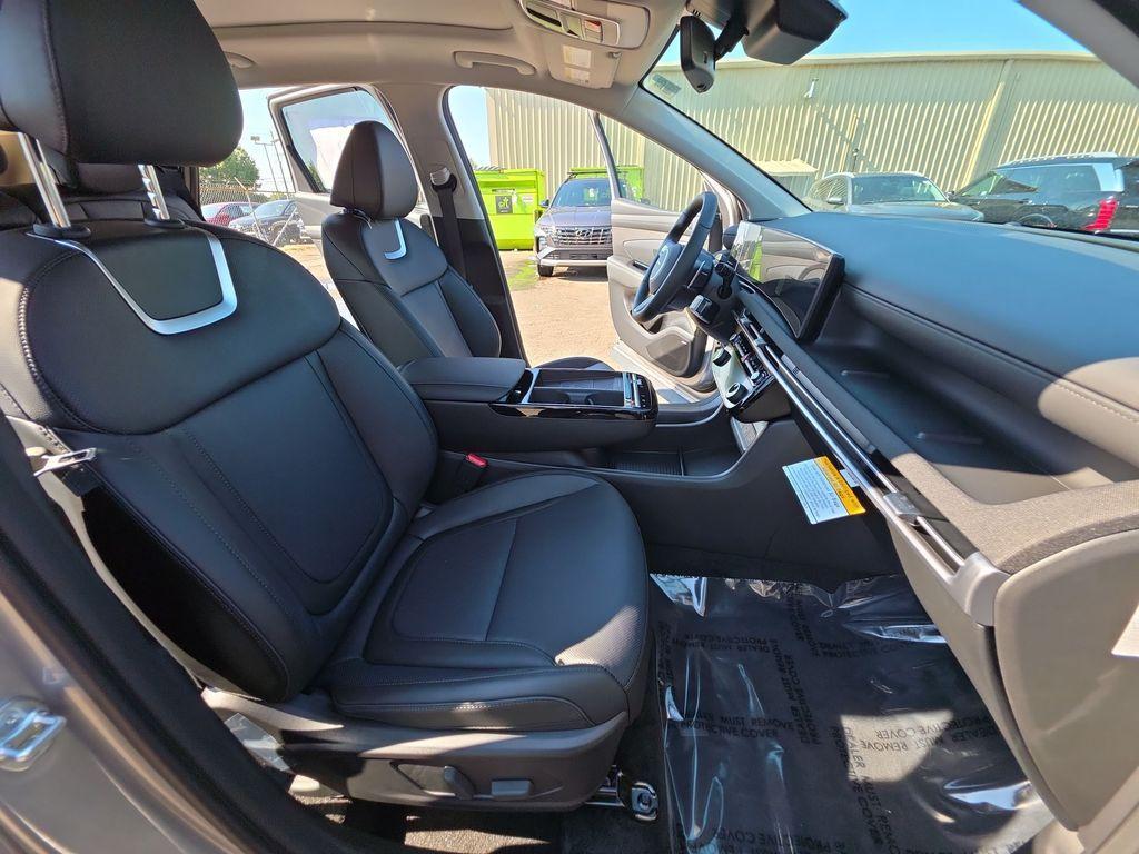 new 2025 Hyundai TUCSON Hybrid car, priced at $42,000