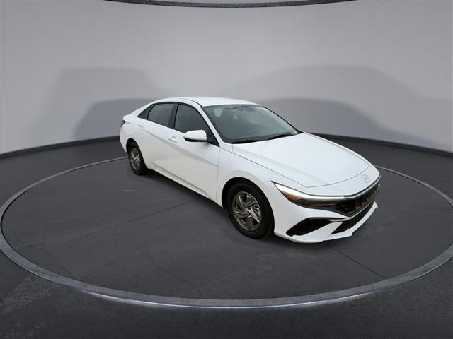 new 2025 Hyundai Elantra car, priced at $22,059