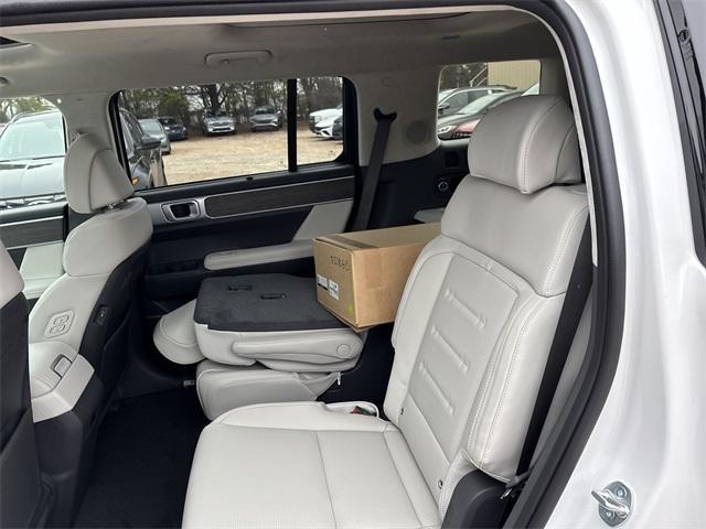 new 2025 Hyundai SANTA FE HEV car, priced at $50,289