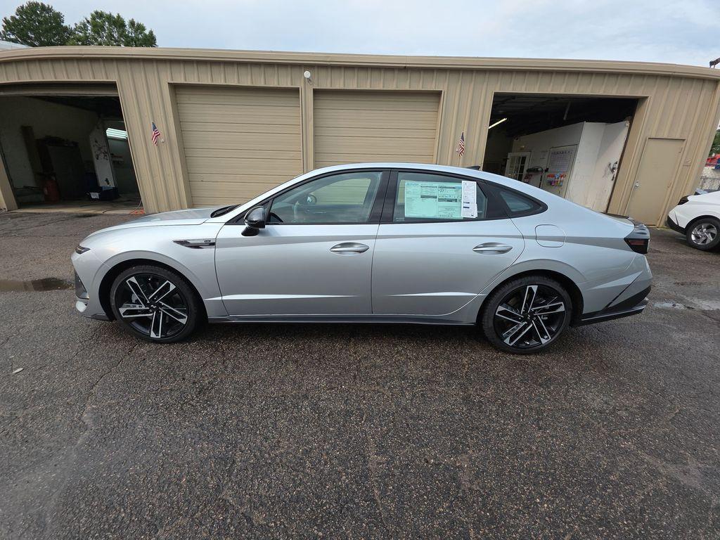 new 2025 Hyundai Sonata car, priced at $37,280