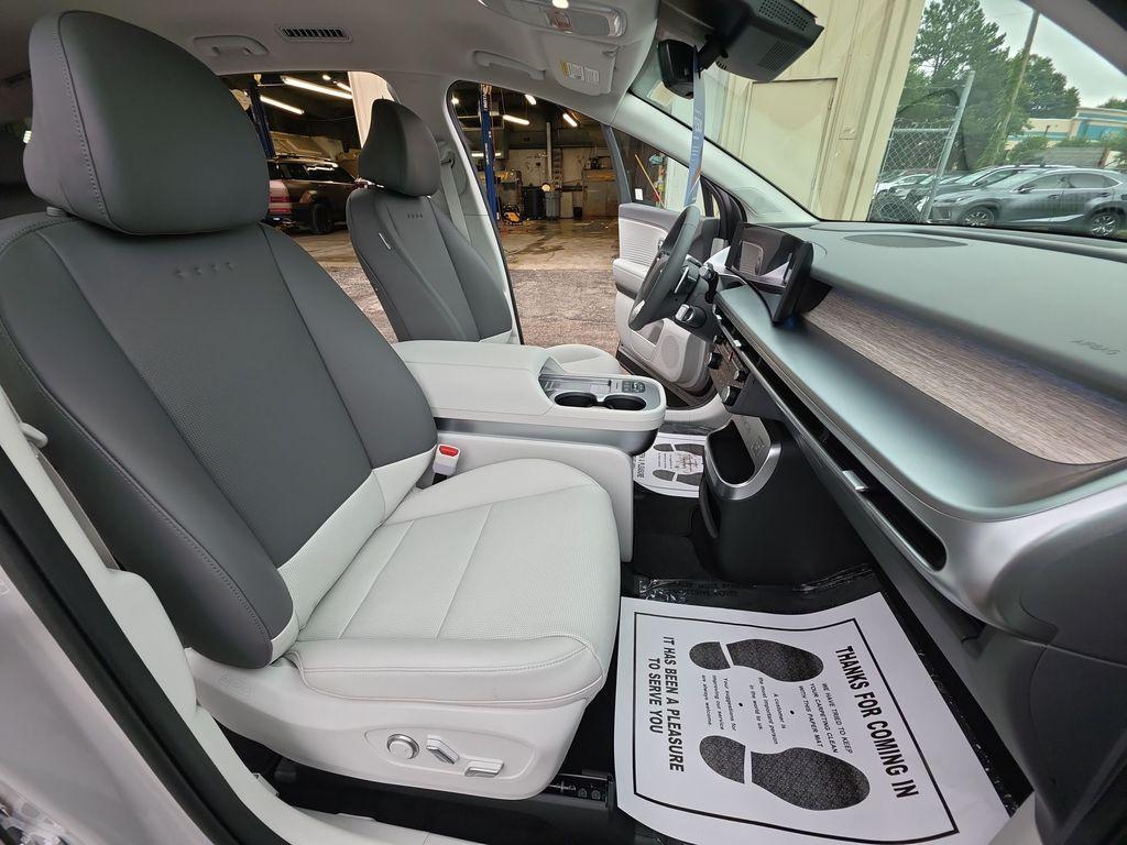 new 2026 Hyundai IONIQ 9 car, priced at $64,305