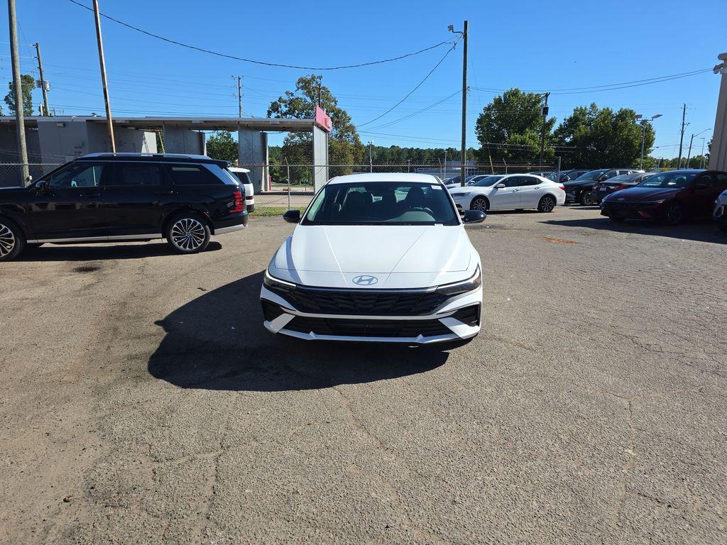 new 2025 Hyundai Elantra car, priced at $25,410