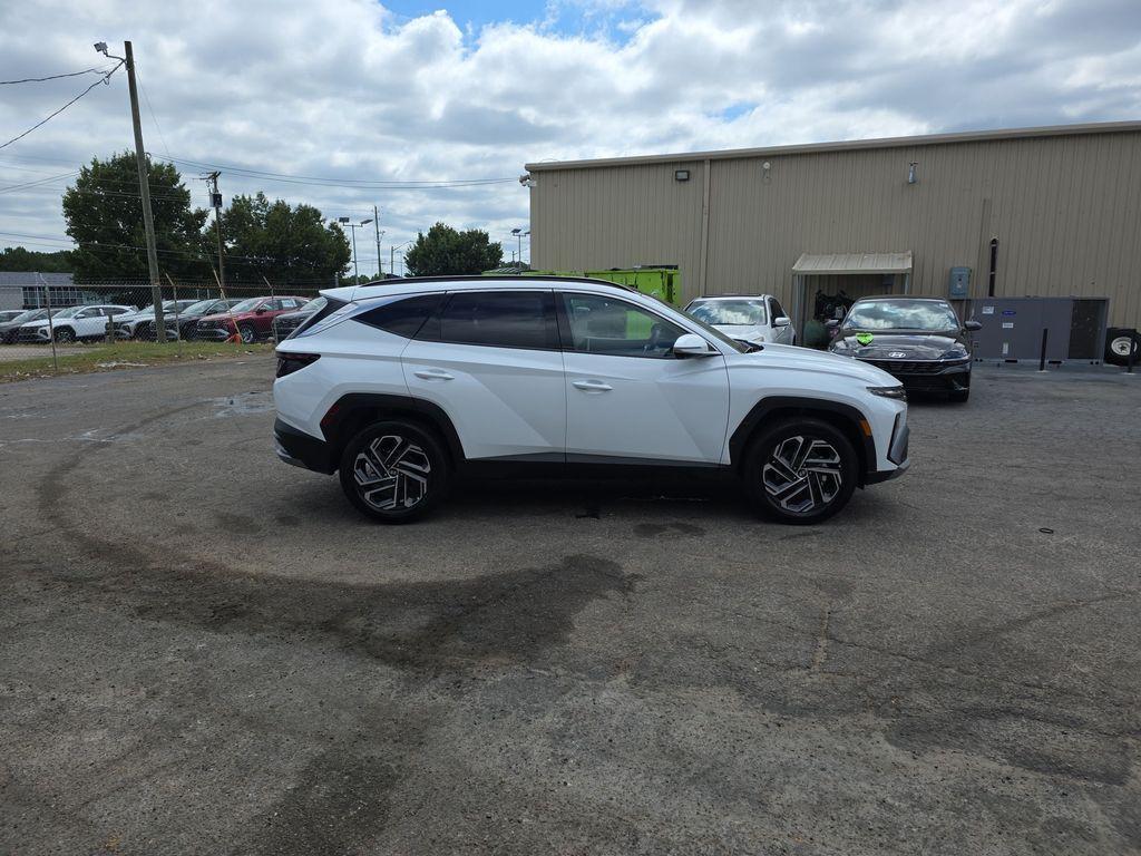 new 2025 Hyundai TUCSON Hybrid car, priced at $41,250