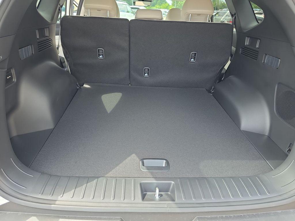 new 2025 Hyundai TUCSON Hybrid car, priced at $41,250