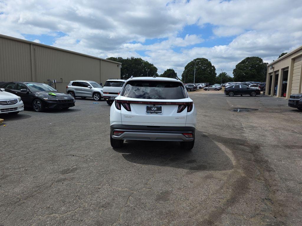 new 2025 Hyundai TUCSON Hybrid car, priced at $41,250