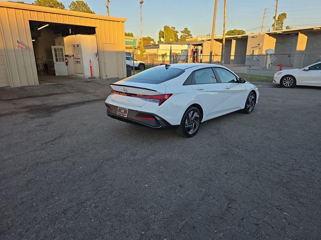 new 2025 Hyundai Elantra car, priced at $25,410