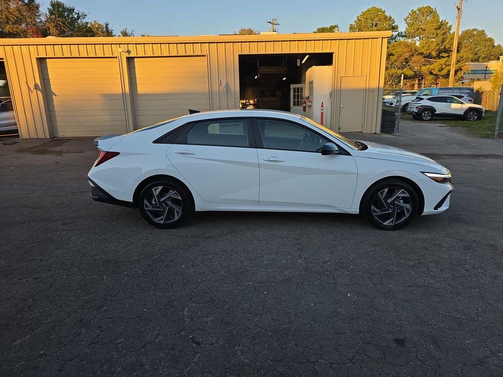 new 2025 Hyundai Elantra car, priced at $25,410