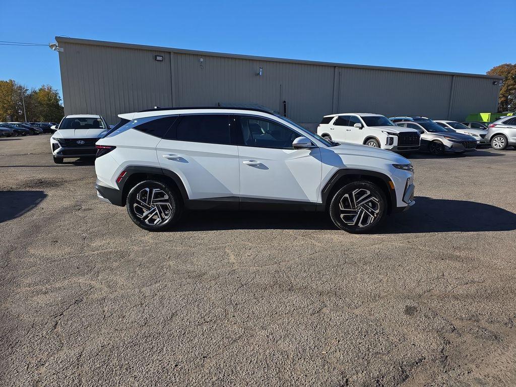 new 2026 Hyundai TUCSON Hybrid car, priced at $41,970