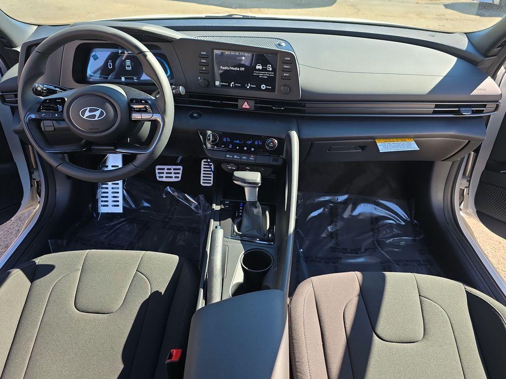 new 2025 Hyundai Elantra car, priced at $25,410